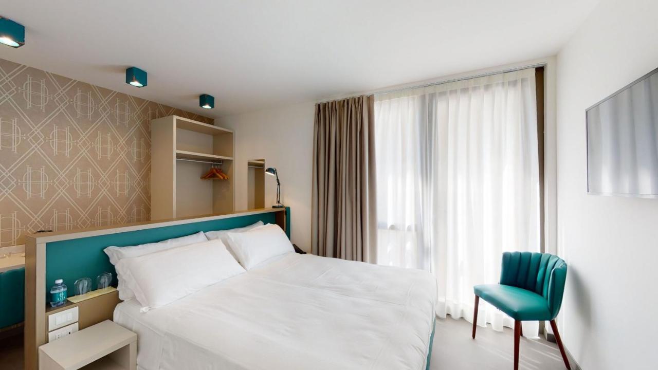 Diva Hotel Lignano - Adults Only Lignano Sabbiadoro Exteriör bild