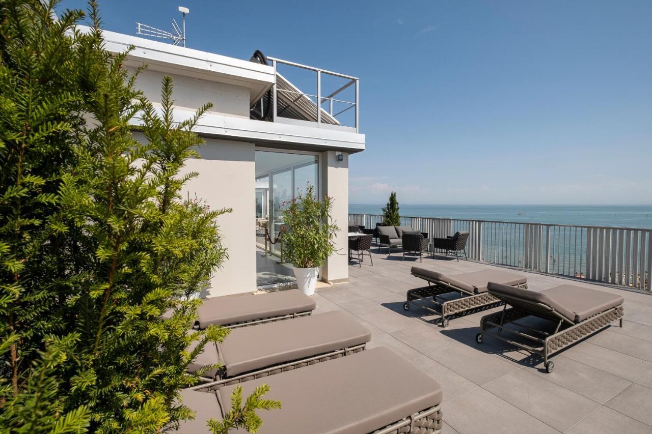 Diva Hotel Lignano - Adults Only Lignano Sabbiadoro Exteriör bild